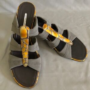 Donald J. Pliner Vintage Gray and Turtle Shell Pattered Low Heeled Sandals